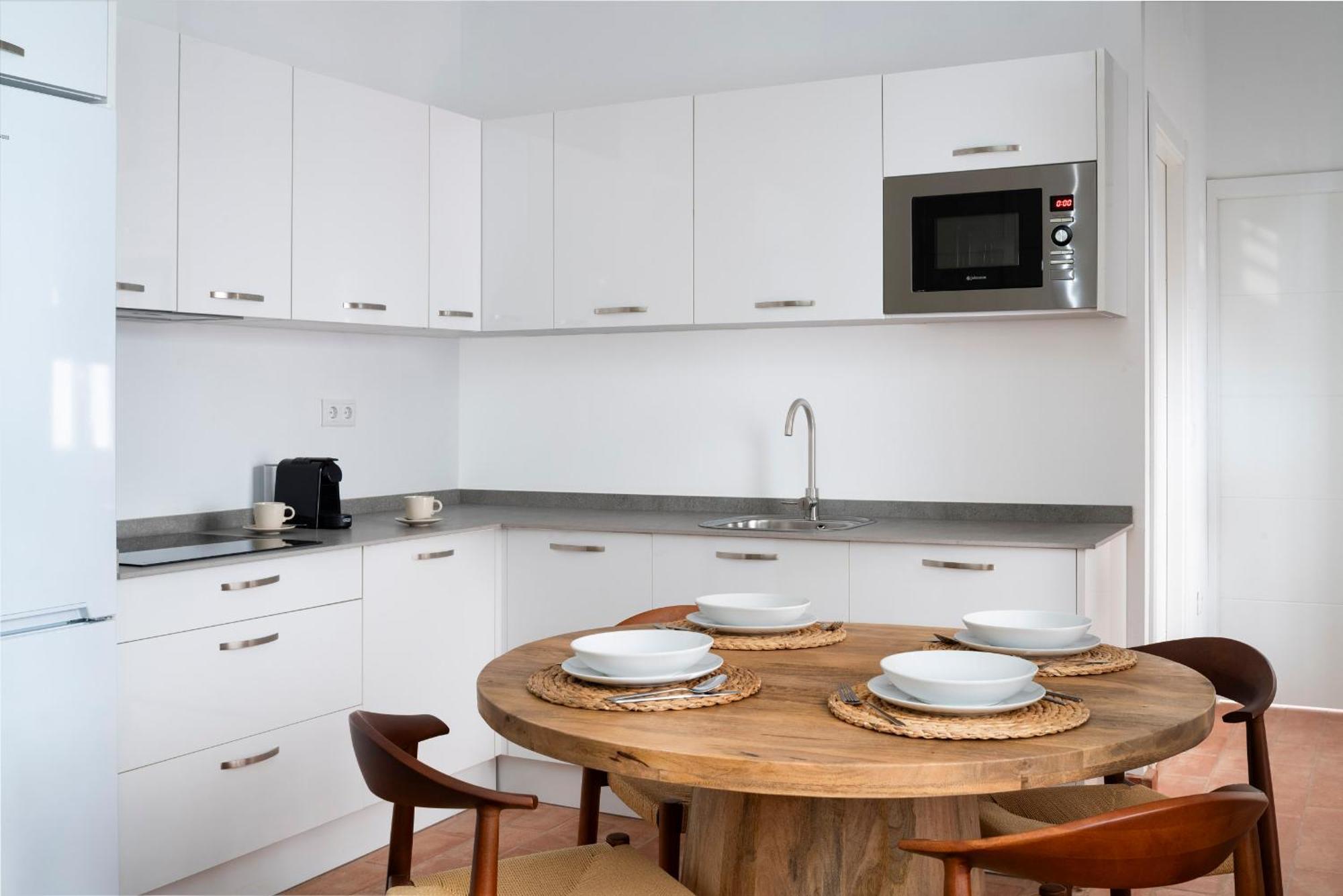 Magno Apartments Santa Clara - Private Terraces With Jacuzzi 塞维利亚 外观 照片